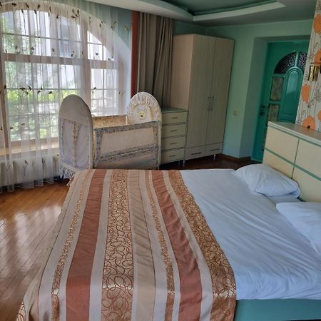 Hotel Home Sweet Home Chisinau Exterior photo