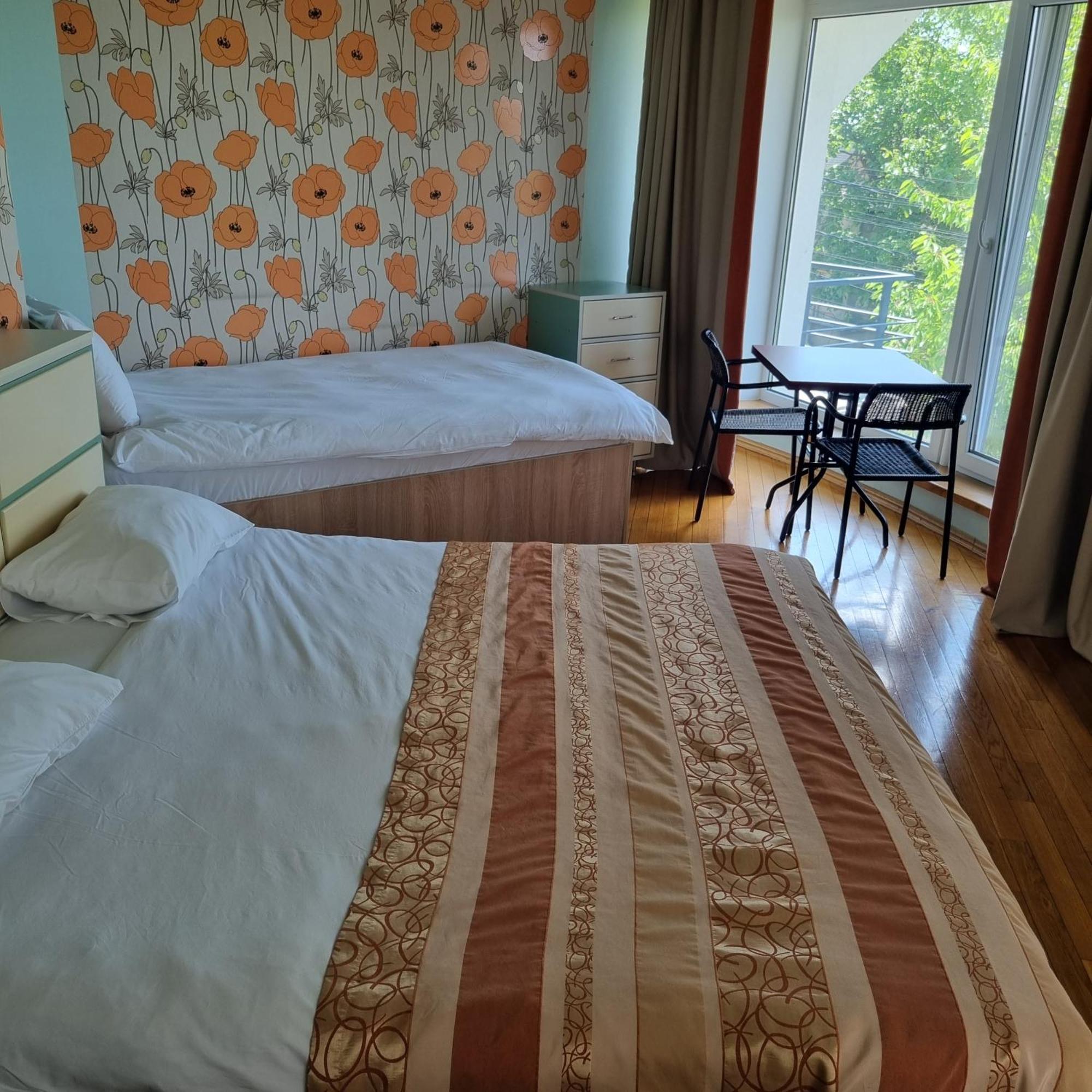 Hotel Home Sweet Home Chisinau Exterior photo